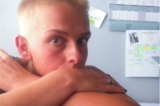Столярову під наглядом СБУ випроводили із України