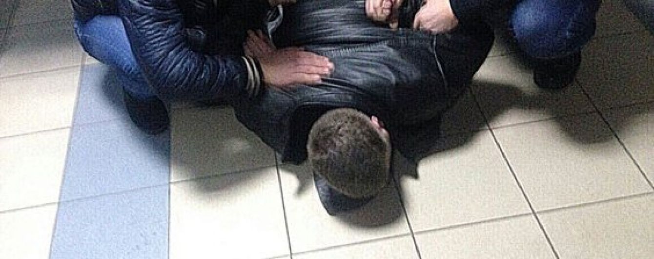 У Києві арбітражного керуючого упіймали на хабарі в понад мільйон гривень