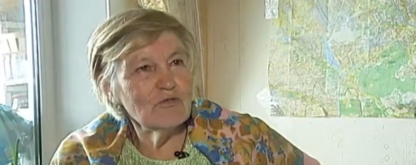Життя переселенців. Сестра Стуса спить на підлозі, а письменник із Луганська одягається з "гуманітарки"