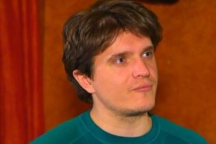 Анатоліч відзначатиме професійне свято із забороненим алкоголем від бабусі
