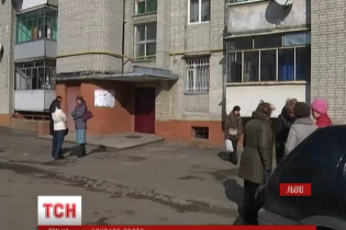 У Львові чоловік зарізав сусідку-іменинницю та її гостя за гучну музику