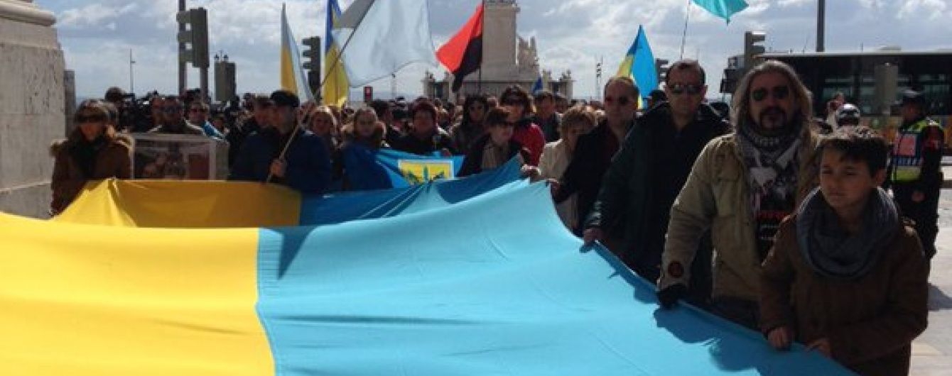 У Європі люди вийшли на мітинги проти російської агресії в Україні