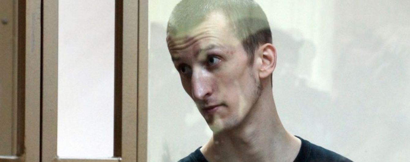 Українське МЗС вимагає від Росії перевести Кольченка зі штрафного ізолятора