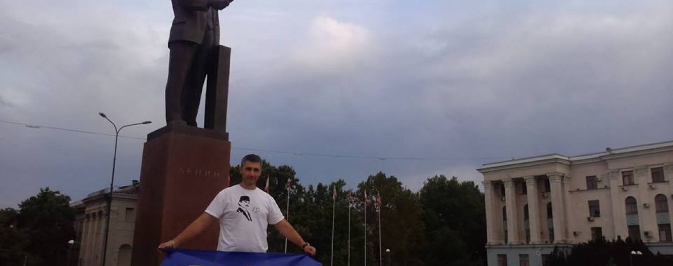 Окупанти оштрафували кримського татарина на 10 тисяч рублів за прапор України