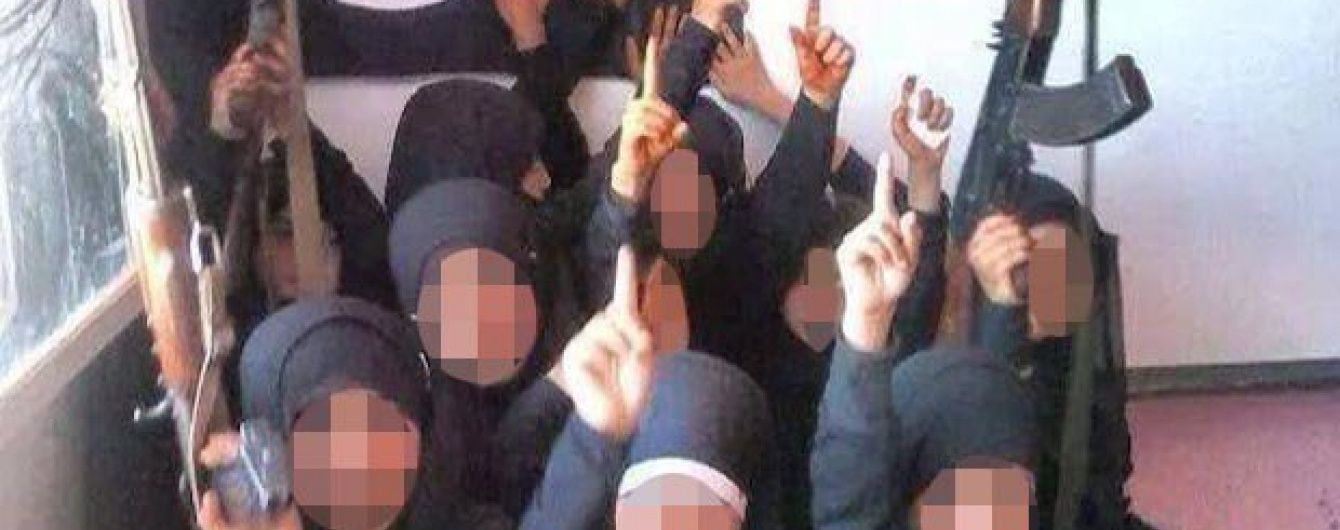 Терористи ІД використовували 12-річну дівчинку для страти полонянок