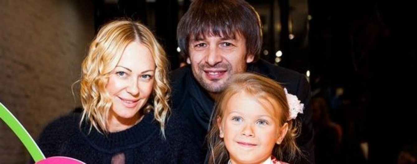 Шовковський впевнений, що його екс-дружина Альонова незаконно вивезла спільну доньку за кордон