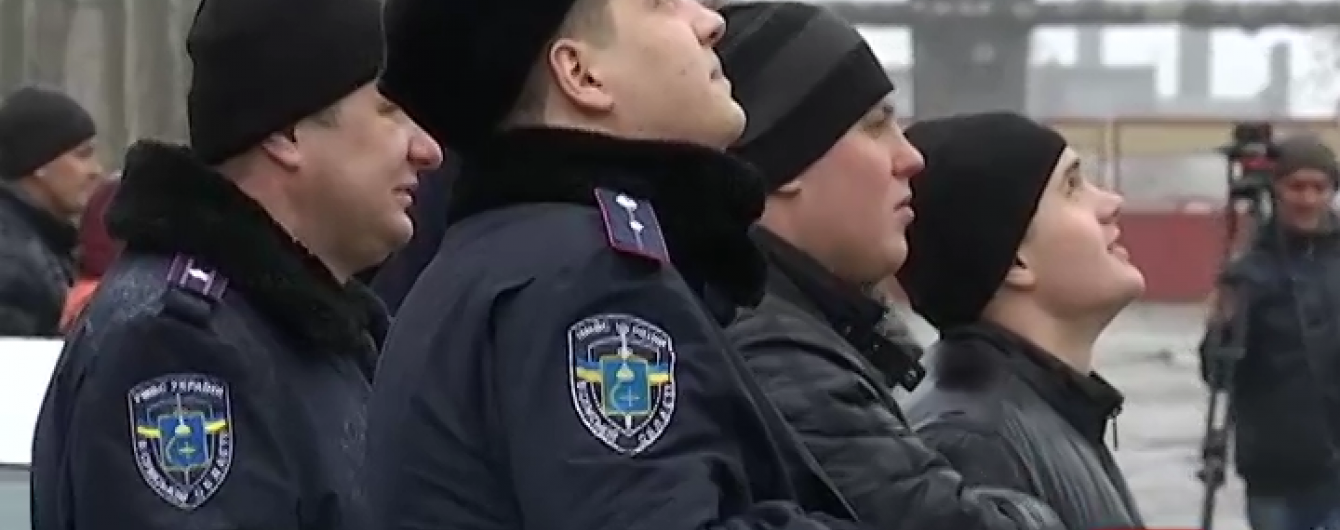 Українець видряпався на 150-метрову трубу ТЕЦ, аби вимагати зарплату