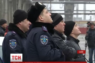 Українець видряпався на 150-метрову трубу ТЕЦ, аби вимагати зарплату