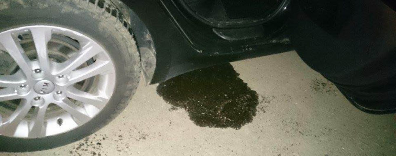 На Івано-Франківщині невідомі підірвали автівку депутата облради