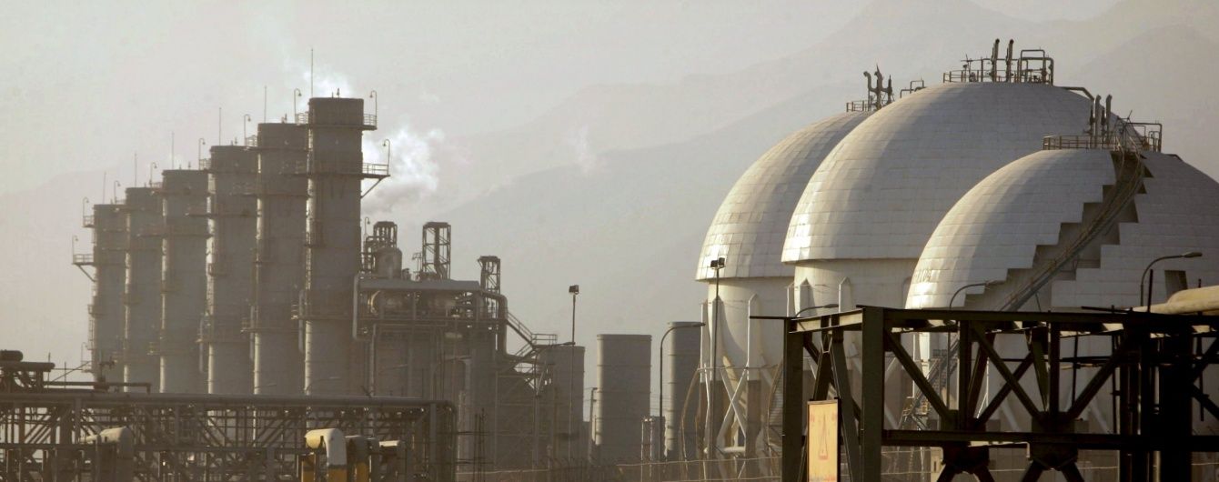 Іран обіцяє суттєво збільшити експорт нафти