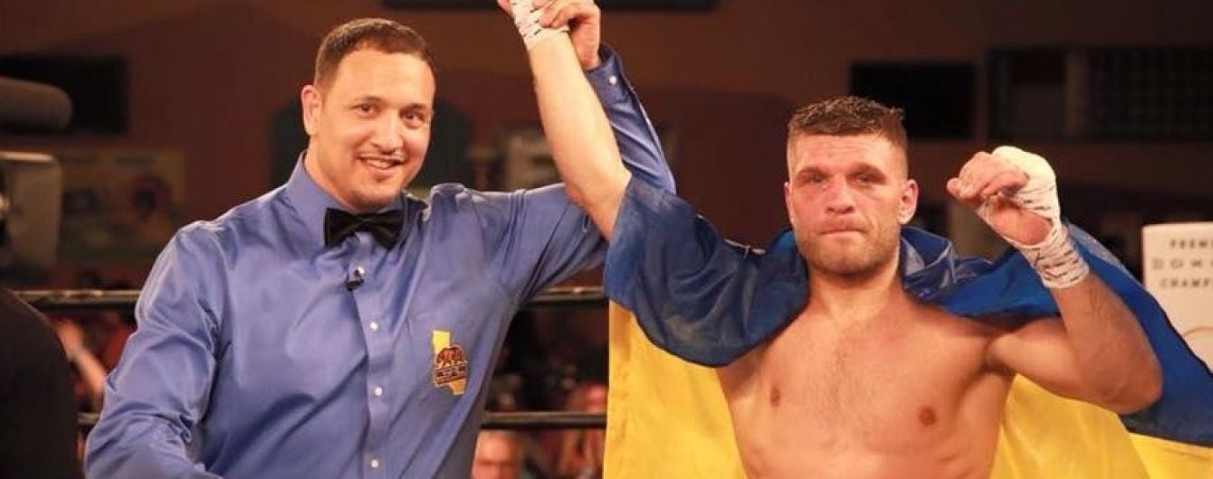 Український боксер Дерев'янченко здобув шосту перемогу нокаутом на профі-ринзі