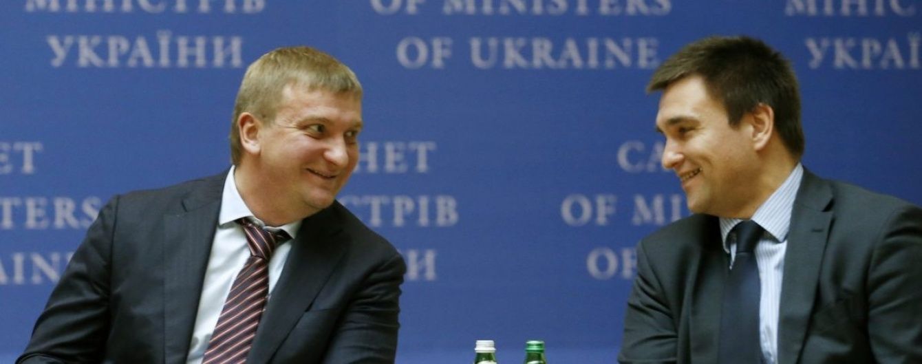 Стали відомі зарплати Клімкіна та Петренка за лютий