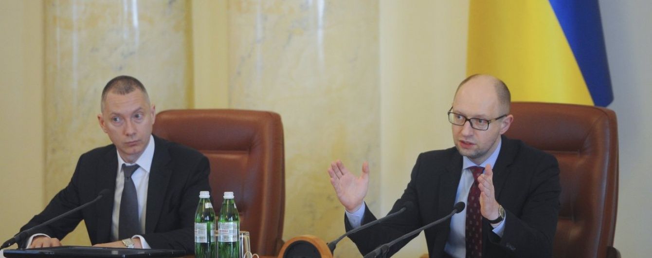 Ложкін вважає Яценюка чудовим прем'єром і не хоче сідати у його крісло