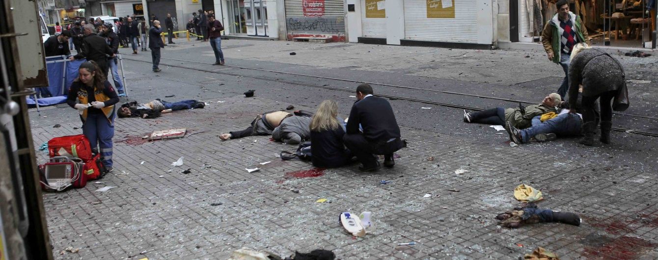 Опублікували телефони "гарячих ліній" українських дипмісій в Стамбулі
