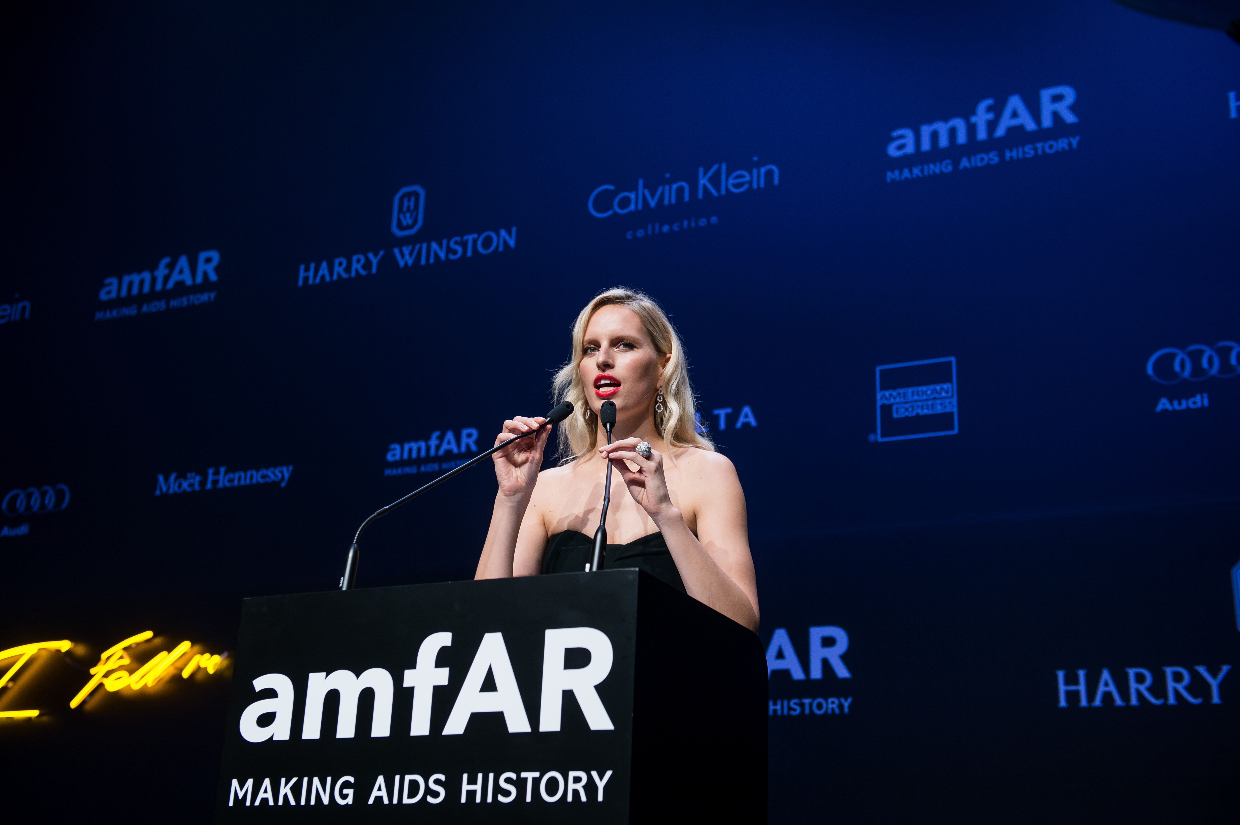 amfAR _6