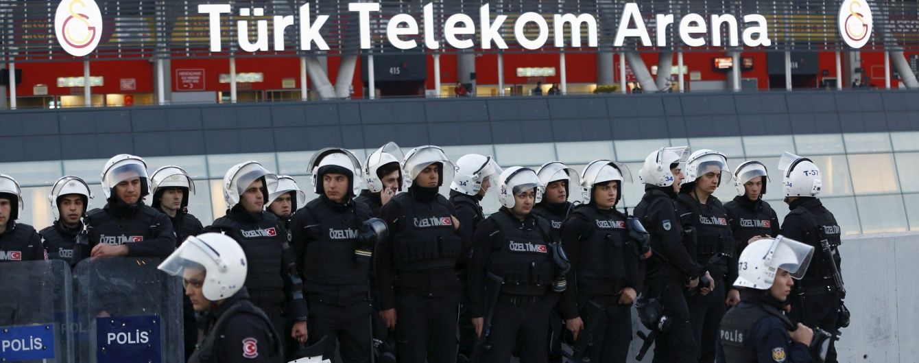 У чемпіонаті Туреччини матч грандів скасували через загрозу теракту