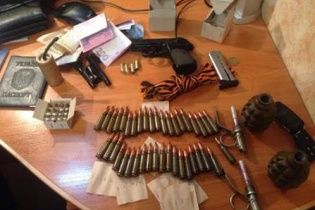 На Полтавщині колишній правоохоронець підторговував зброєю з АТО - СБУ