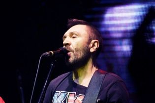 Епатажний "Ленінград" представив кумедний хіт про окуляри Собчак