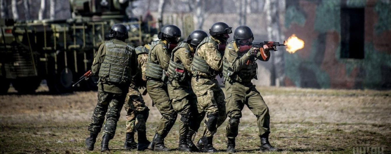У Міноборони спрогнозували, скільки військових щомісяця йтимуть на контрактну службу до ЗСУ