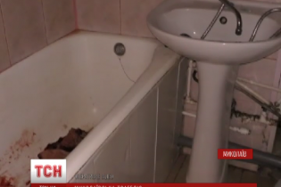 У Миколаєві військовий убив жінку, зґвалтував дитину і порізав собі вени