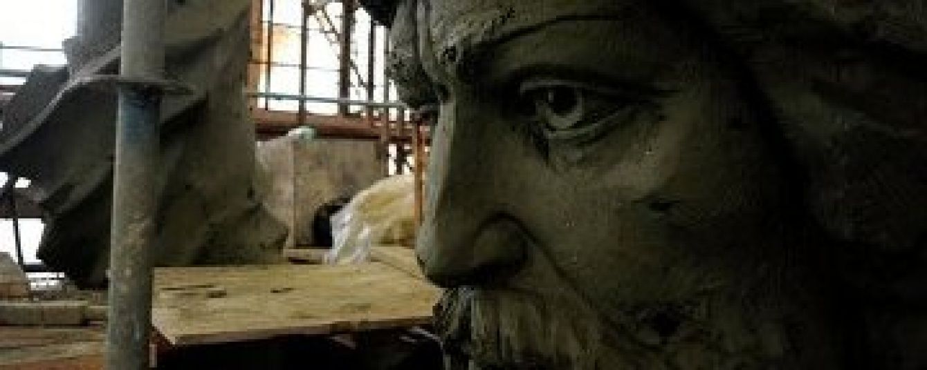 У Москві вкотре не встигають встановити пам'ятник князю Володимиру
