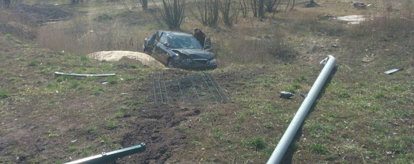 У Києві поліція затримала водія, який випив пляшку горілки на місці ДТП