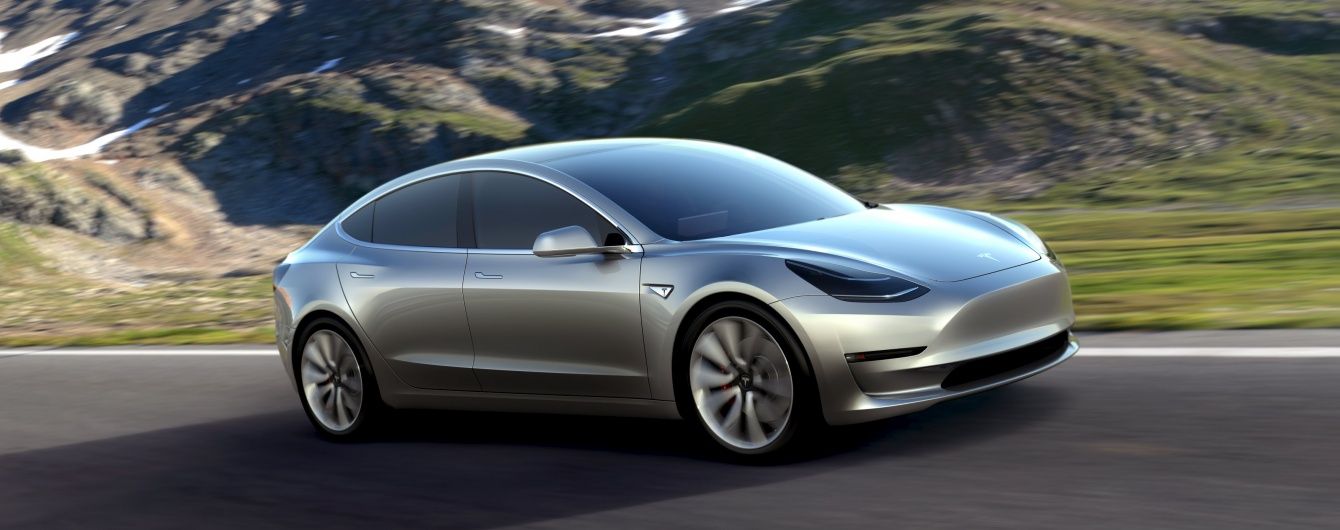 Смертельний автопілот: у США розпочали розслідування загибелі водія Tesla