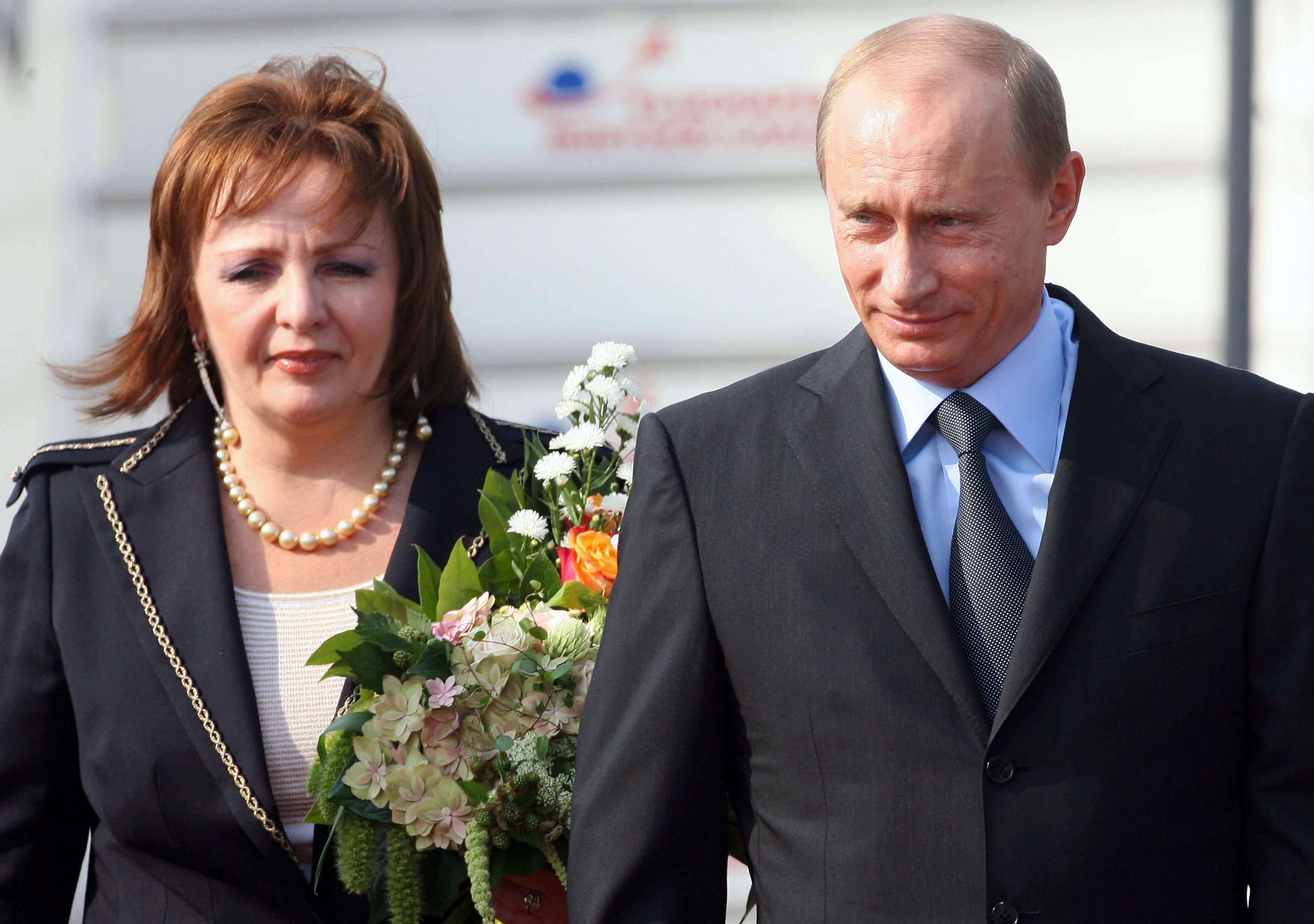 Людмила Путіна