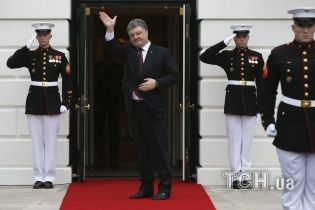 Порошенко відреагував на розгромну статтю про корупцію в Україні від New York Times