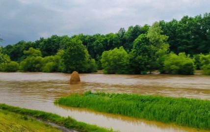 В ГСЧС предупредили о возможном подтоплении четырех районов на Буковине