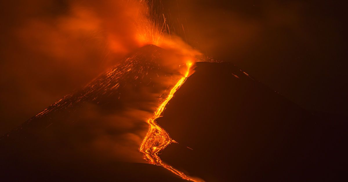 3357 метров над уровнем моря: вулкан Этна установил новый рекорд