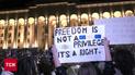 Масові протести в Грузії через "закон про іноагентів", який писали під копірку з російського