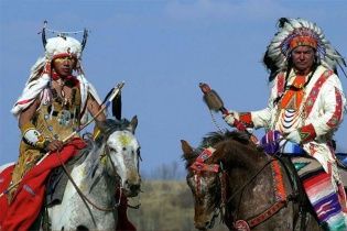 У Канаді поселення індіанців накрила хвиля самогубств