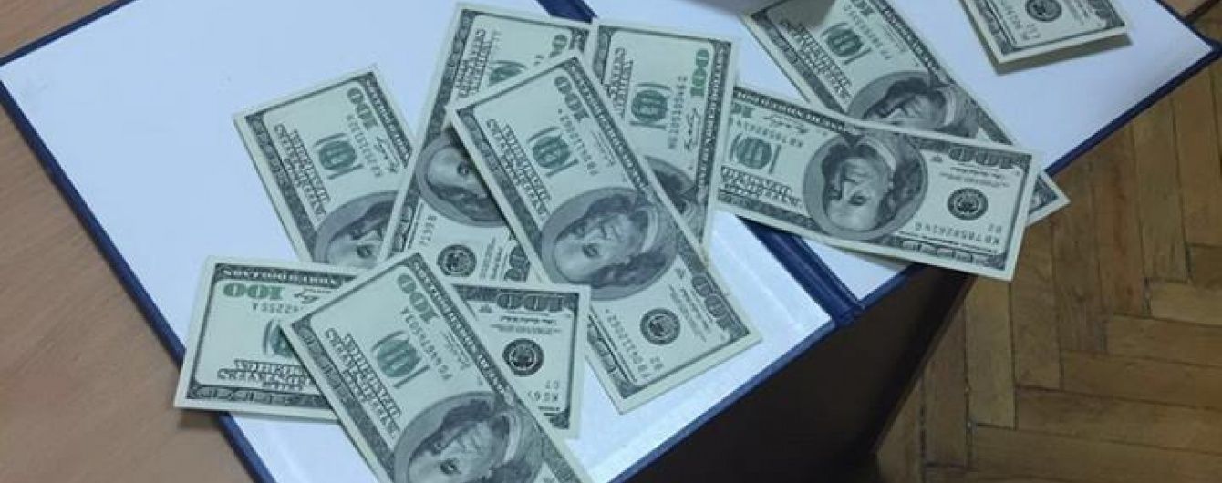 Україна спромоглася повернути лише 77 тисяч "корупційних" гривень
