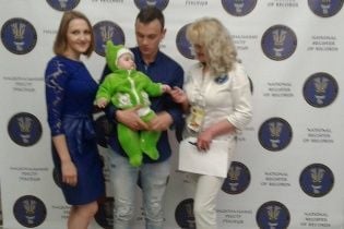 Наймолодшим батьком в Україні став 16-річний хлопець із Харкова