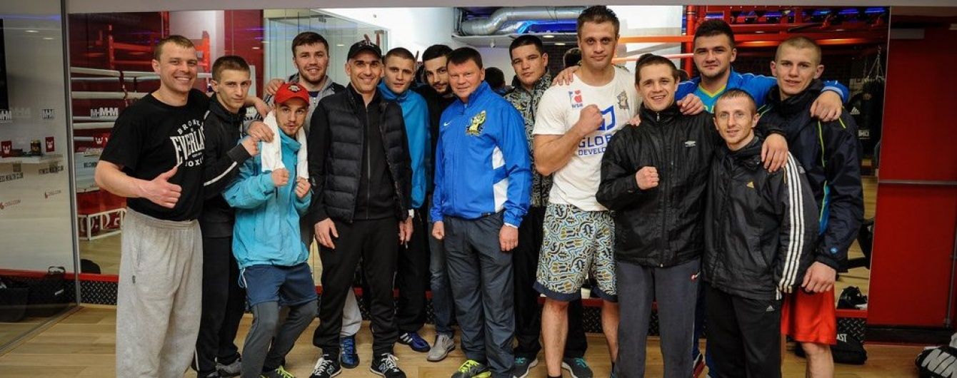 "Українські отамани" назвали бійців на чвертьфінал Всесвітньої серії боксу