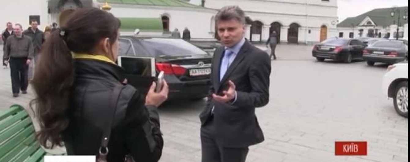 На журналістів ТСН скоєно ще два напади під стінами Києво-Печерської Лаври