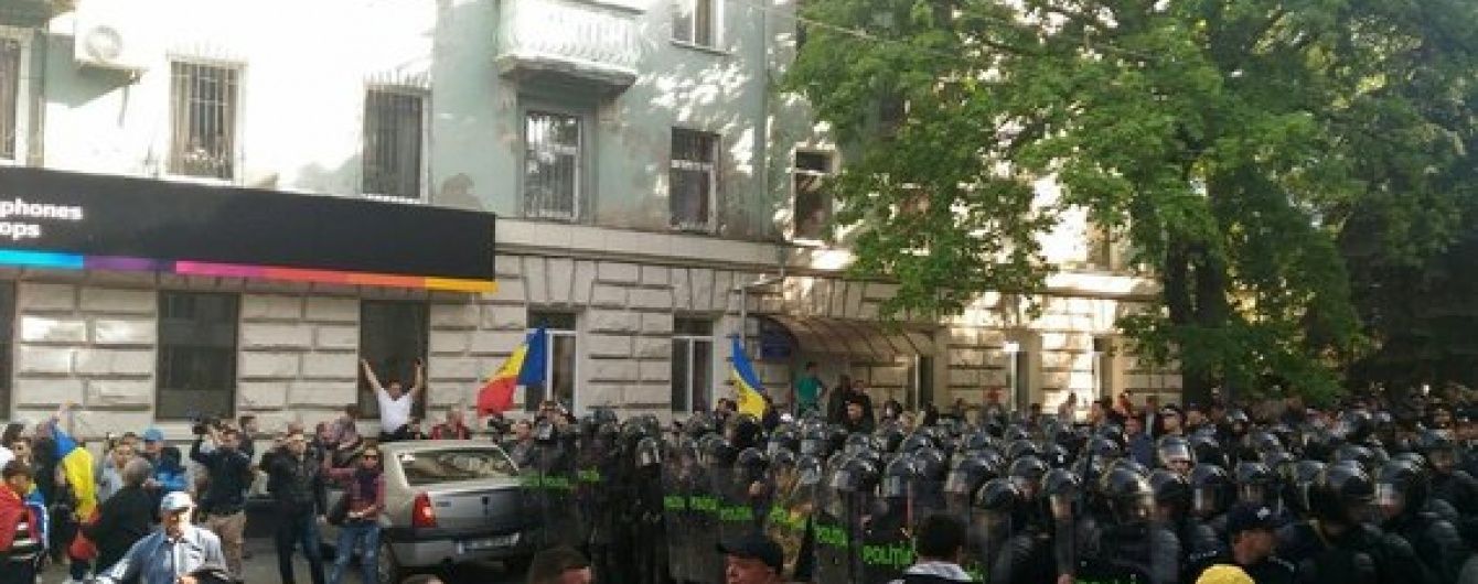 У Молдові антиурядовий мітинг переріс у зіткнення з поліцією