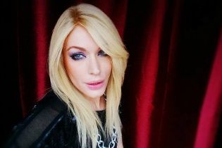 Облита кефіром Монро про інцидент: Дякую, що не кислота і не в обличчя
