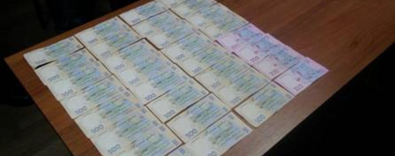 На Сумщині начальник районного військкомату "погорів" на хабарі