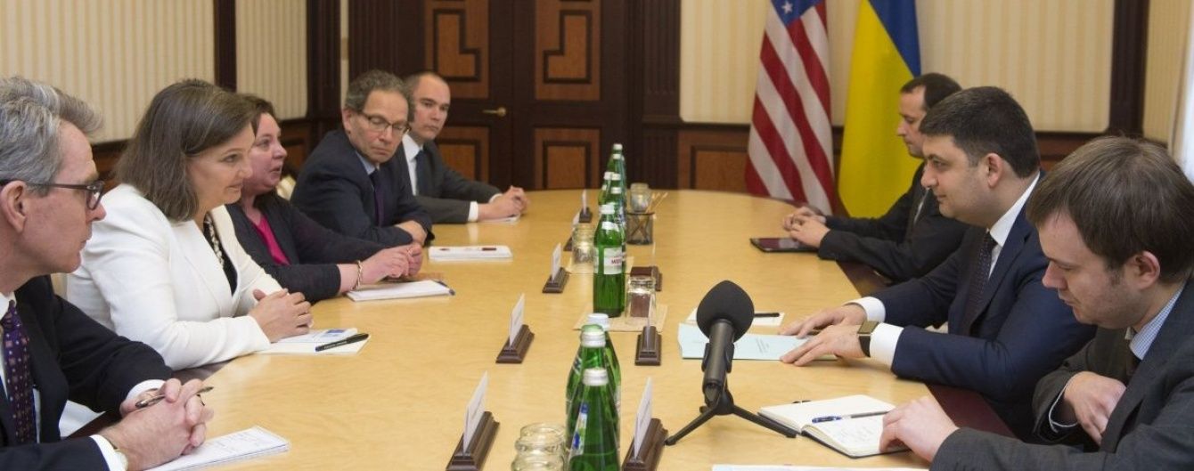 Гройсман обговорив з Нуланд реформи в Україні та підтримку США у їх втіленні