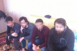 У Києві схопили п'ятьох прибічників "Ісламської держави", які прямували до Сирії