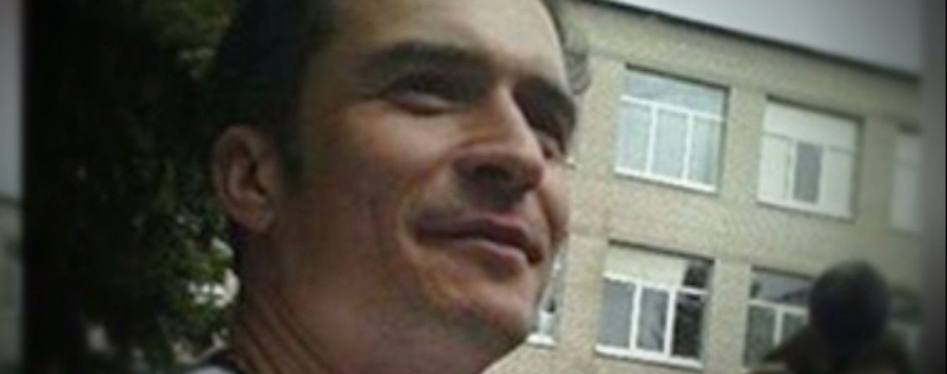 Таємний візит Блума. У Слов'янську актор без охорони спілкувався із дітьми та роздавав автографи