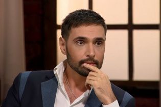 Віталій Козловський натякнув, що роман із зіркою Playboy – несправжній