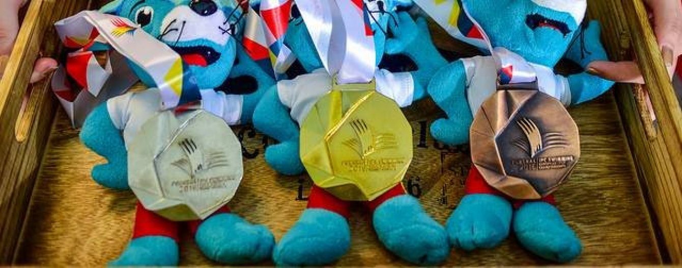 Українські паралімпійці-плавці привезли додому рекордну кількість медалей