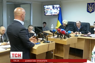 Суд заслухав народного депутата у справі "діамантових прокурорів"