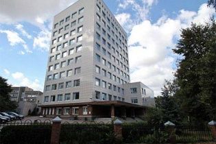 Озброєні силовики вилучають документи в "Укргазвидобуванні", відключили зв'язок
