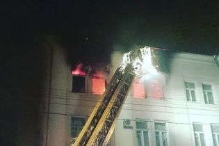 У Москві загорівся Центральний будинок кіно