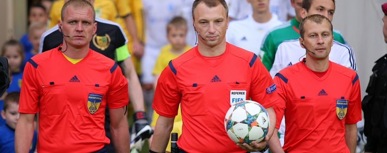 Арбітр з російським паспортом продовжив працювати на матчах чемпіонату України, попри заяву ФФУ