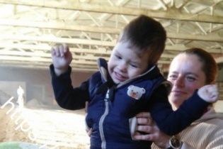 2-річному Назарчику потрібна допомога